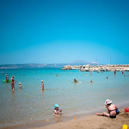 Σπίτι διακοπών Ostria Seaside House *