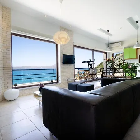 Ostria Seaside House * Almirida